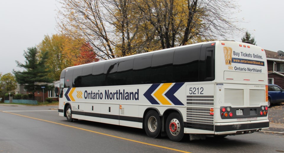 2015 11 9 ontario northland bus turl
