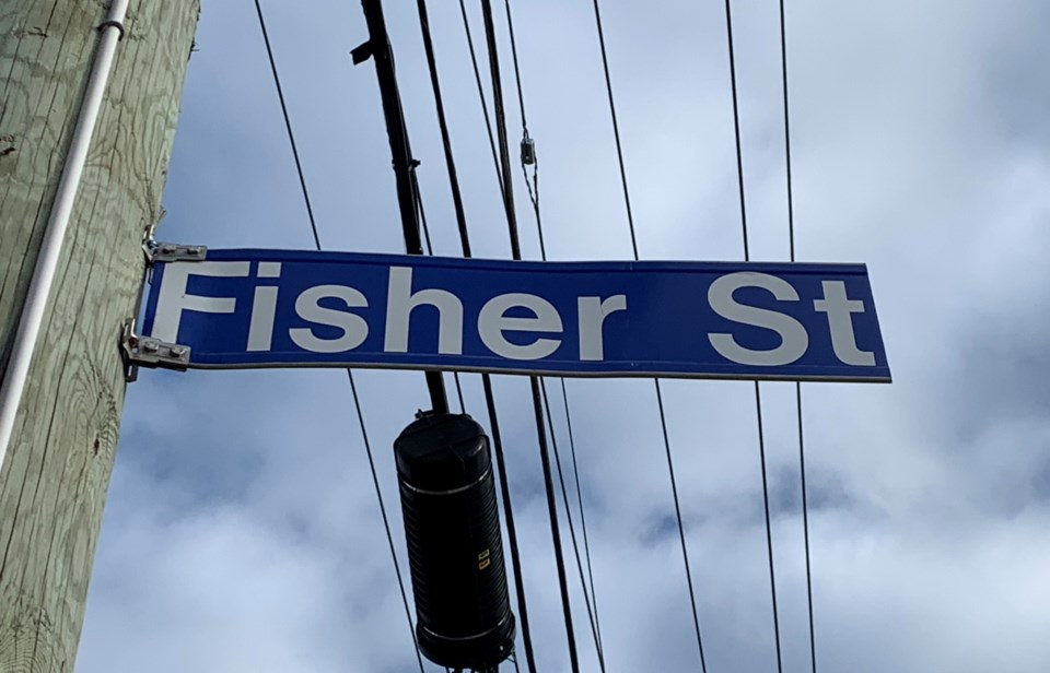20201212 Fisher st. sign turl stock 1