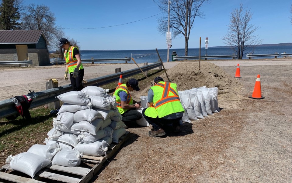 20190509 sandbags sunset park turl