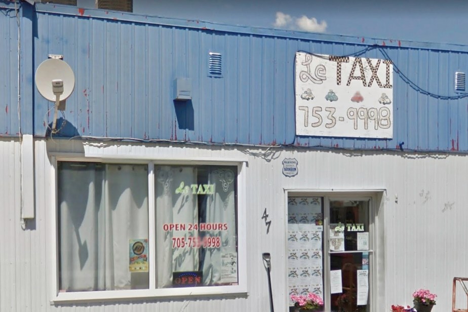 Le Taxi~Sturgeon Falls~cropped~file ~Google maps