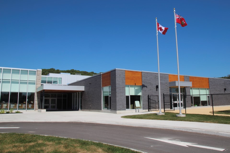 maple view public school