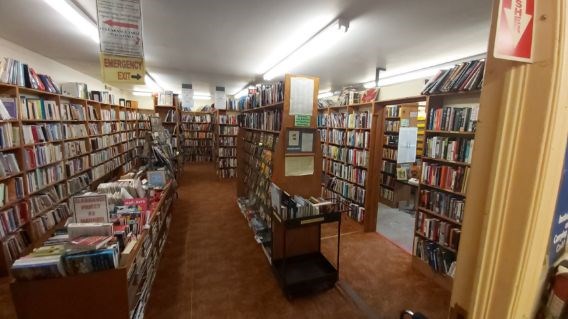 Allison the Bookman continues to serve the community after 47 years
(Supplied photo/Annette Allison-Vander Waal)