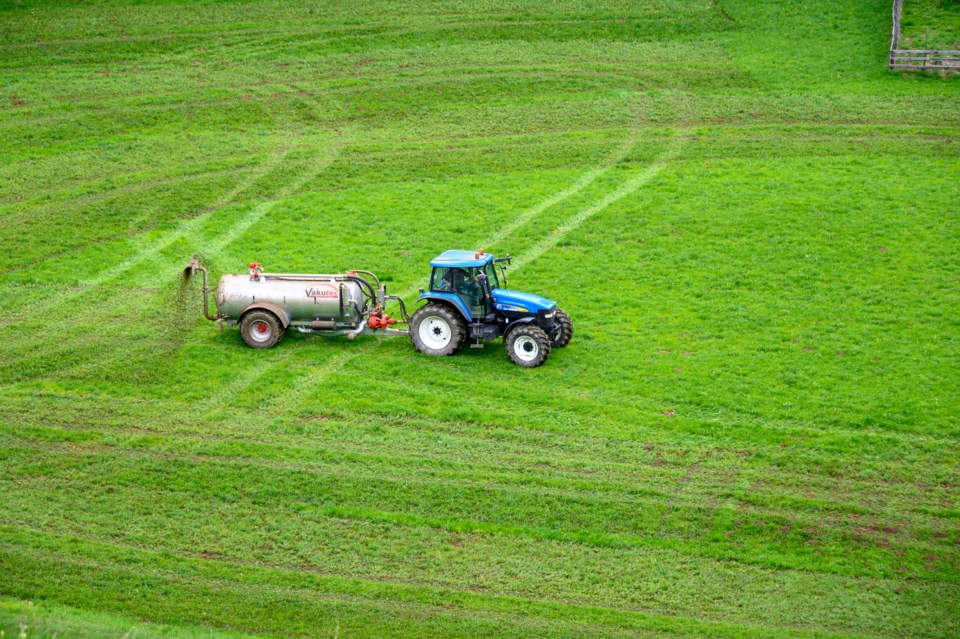 agriculture-fertilizer-credit-etienne-girardet-unsplash