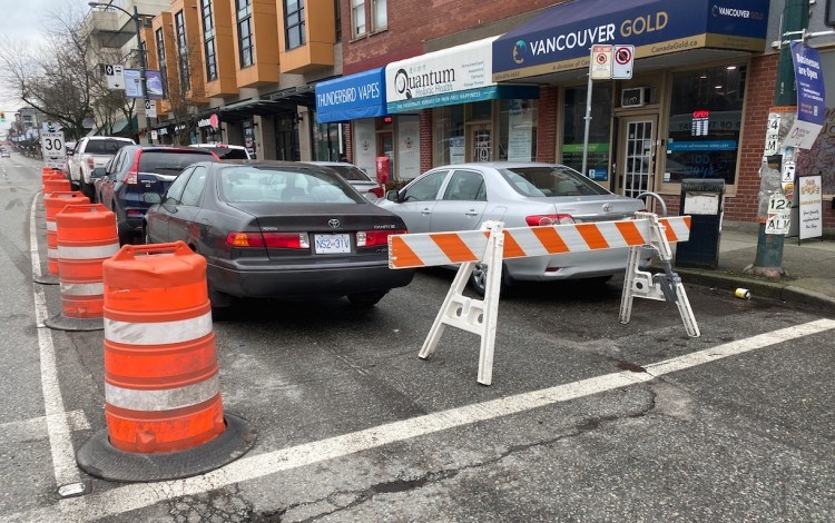 broadway-worker-parking-broadway-subway-gk