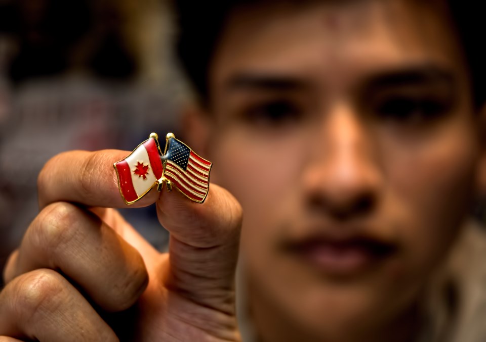 canada_usa003