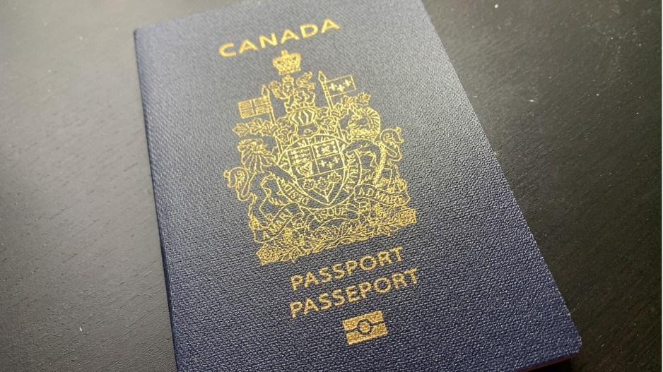 canadianpassport-gk22