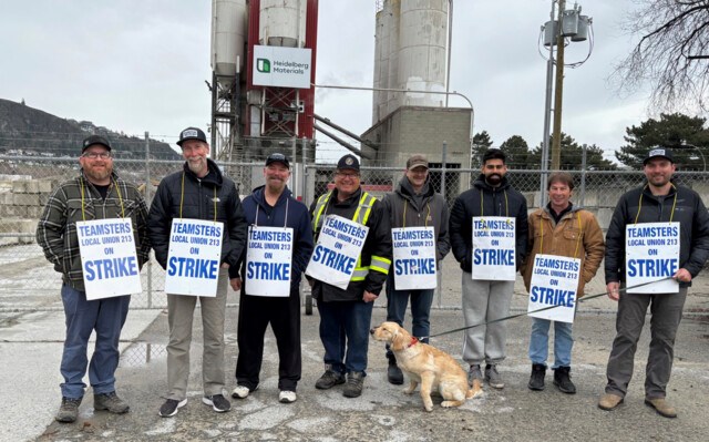 concrete-workers