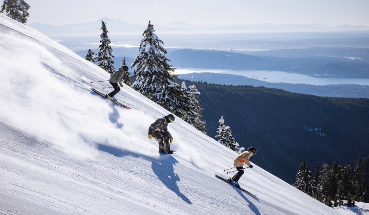 grouse-mountain-skiers-submitteed