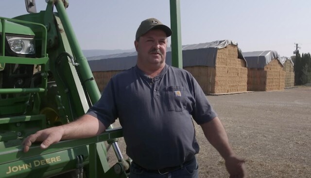 hay-grower-clay-abel-credit-simon-hergott