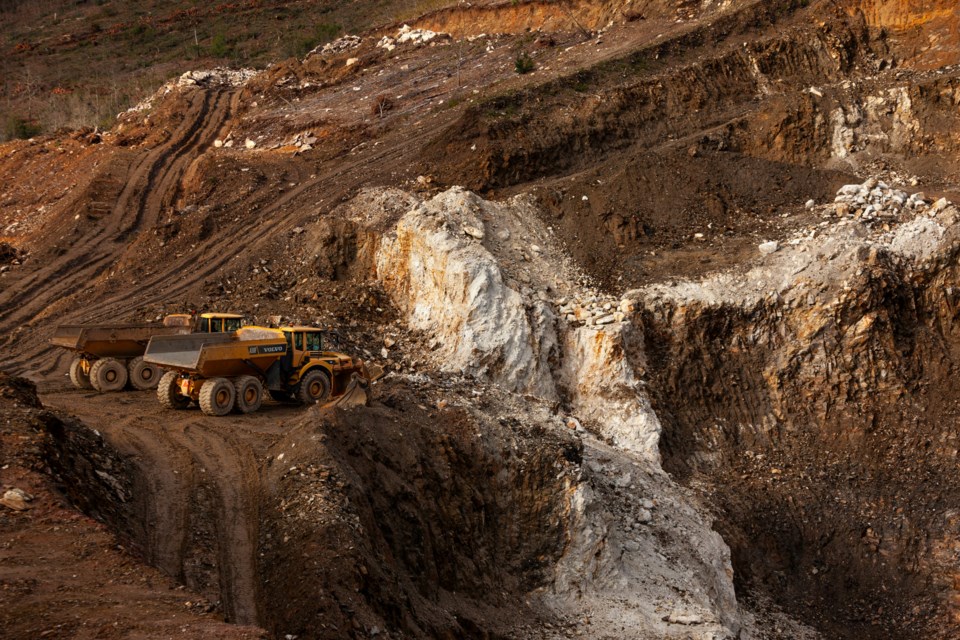 miningwatch-portugal-yg0qc-e6hgg-unsplash-1