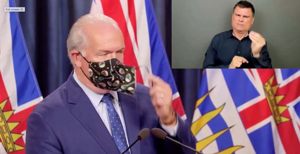 Horgan mask at presser