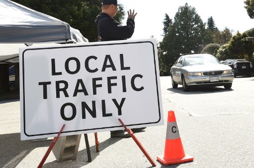 Musqueam-checkpoint-DanToulgoet