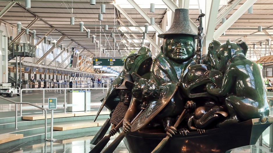 yvr-jadecanoe-chung