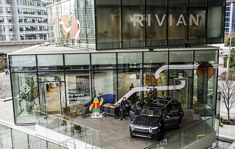 rivian-showroom-amazing-brentwood-cc