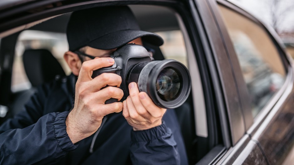 spy-paparazzi-photographer-urbazonegettyimages