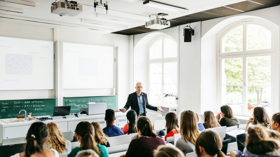 studentstomwerner-digitalvision-gettyimages-89