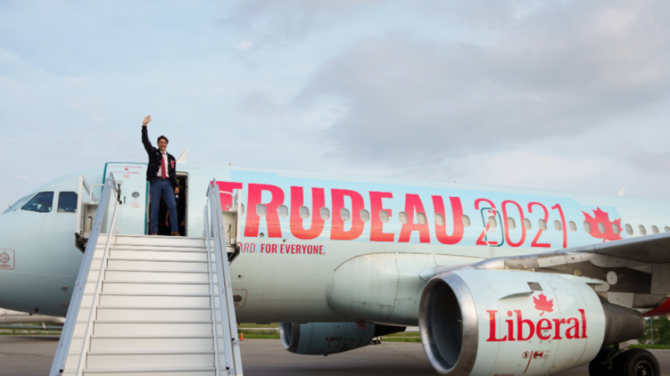 trudeau-campaign-plane-2021-creditliberalpartyofcanadatwitterjpg