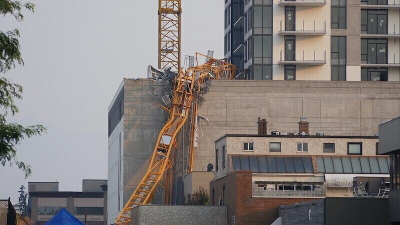 united-steelworkers-kelowna-crane-credit-colin-dacre