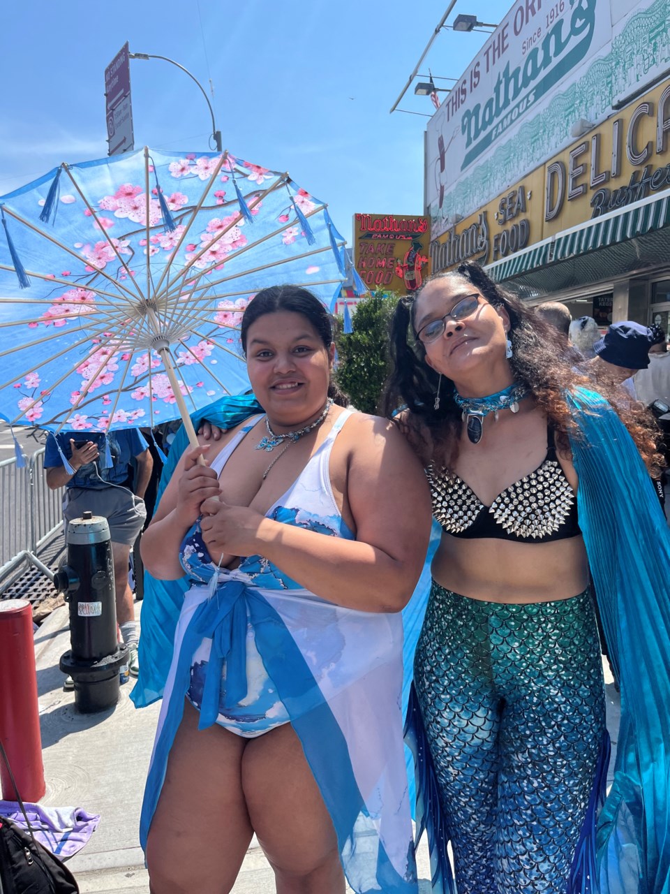 coneysarah-left-and-brenda-right-moreno