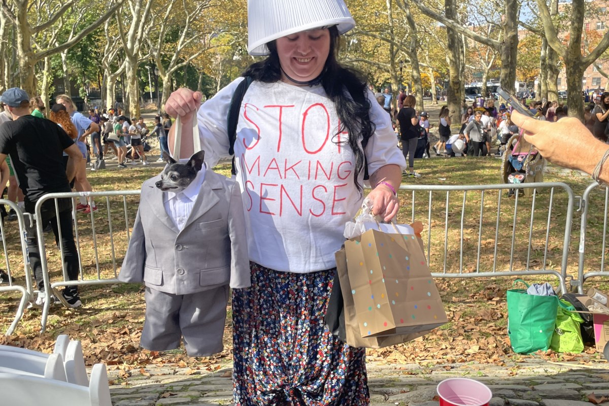 These Photos from Fort Greene’s Dog Costume Contest Will Paw-sitively Make You Smile!
