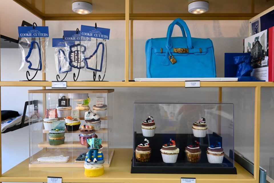 eatgoodnyc-cupcakes-cake-bagsjpg