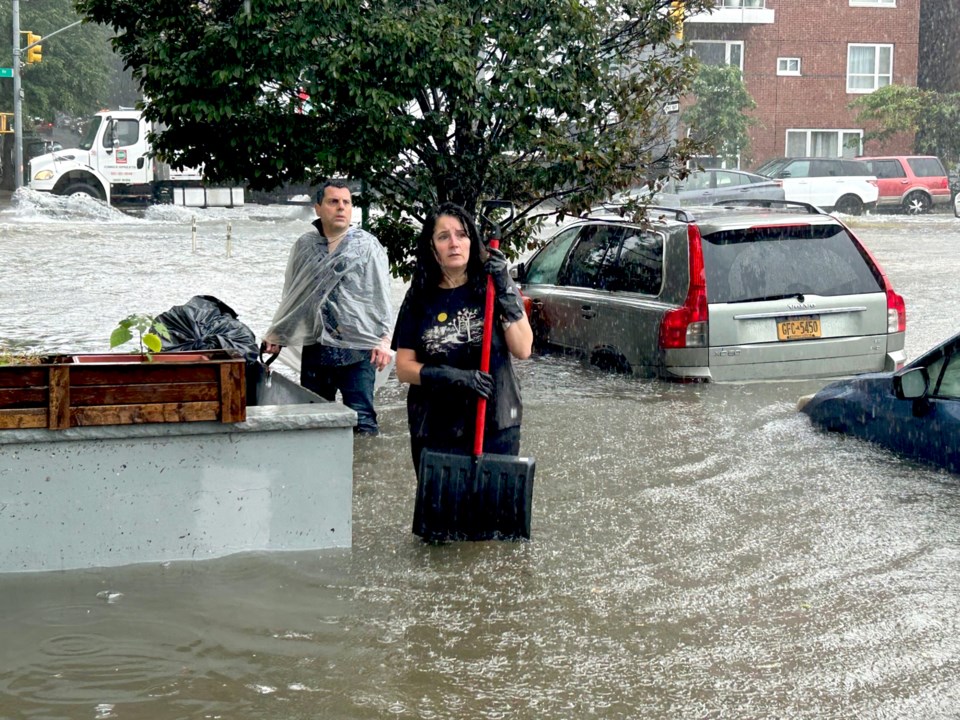 amitrano_2023-dean-i-in-flood-brooklyn-gothic