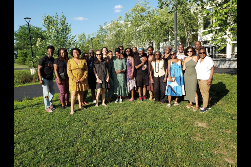 Group Photo of Faculty Workshop Leaders, Faculty Fellows, Onsite Coordinator, Charlotte Hunter and ED, Dr. Brenda M. Greene.