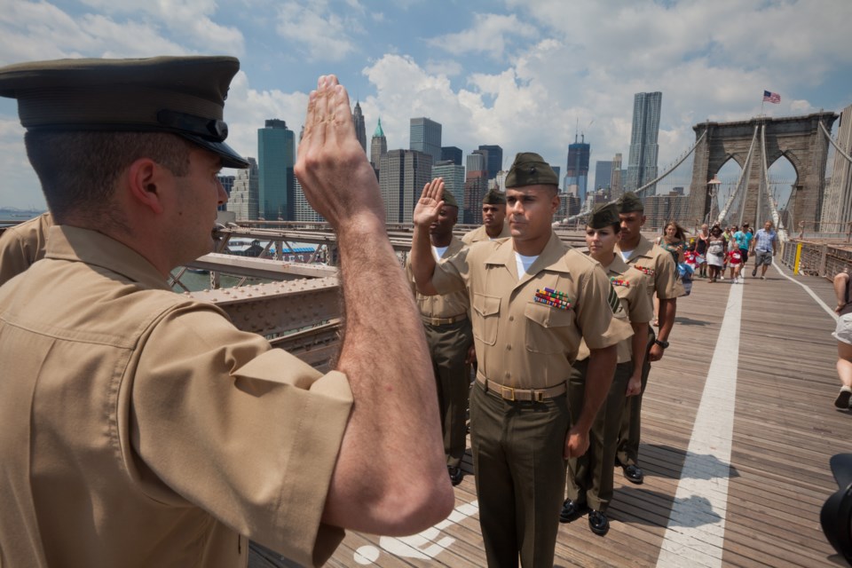 new_york_marine_re-enlists_on_brooklyn_bridge_aug_4_dvids439416