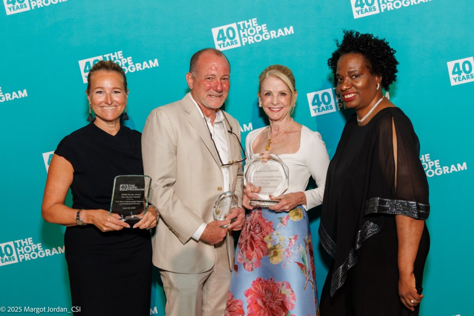 awardees-christina-horner-paul-lipson-deborah-cross-antoine-tracey-capers