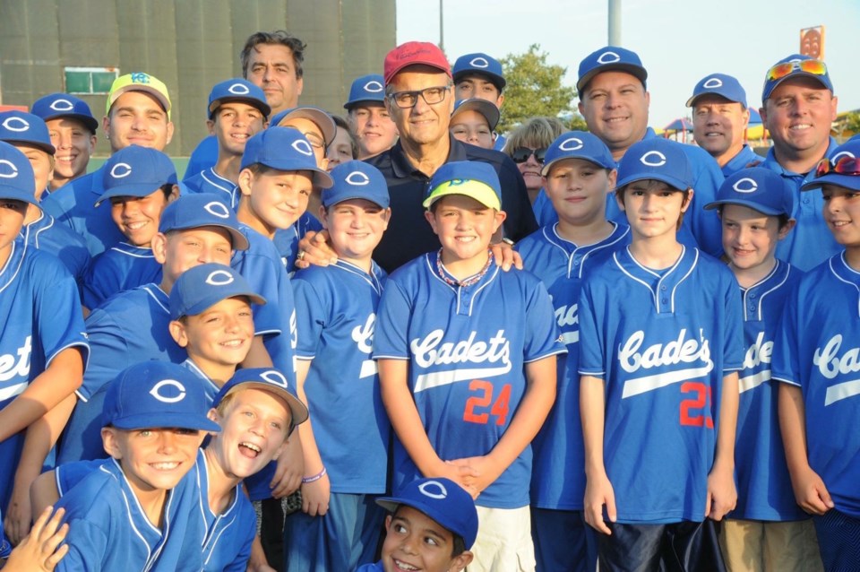 joe-torre-with-cadets