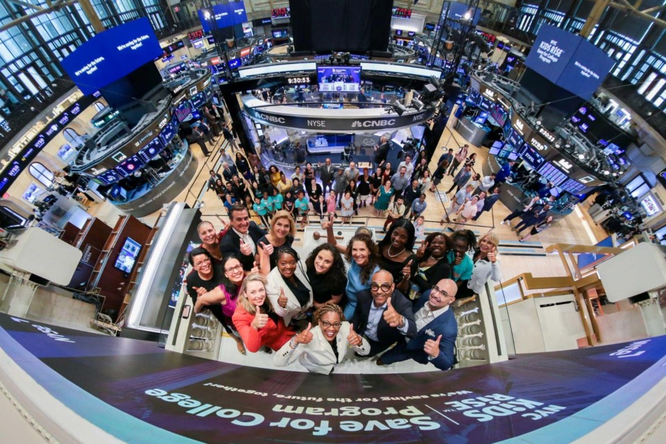 On Aug. 3, NYC Kids RISE founding executive director Debra-Ellen Glickstein and NYC Mayor’s Office of Equity commissioner Sideya Sherman, joined by Tara Dziedzic, NYSE, rang the opening bell at the New York Stock Exchange to celebrate that nearly every eligible student in New York City public schools has an NYC Scholarship Account for college and career training, starting in kindergarten, through the NYC Kids RISE Save for College Program. 