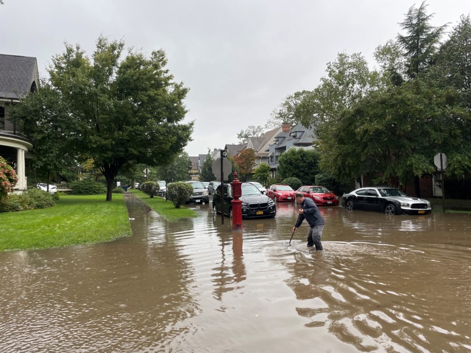 nyc_flash_floods_flatbush_brooklyn_drain