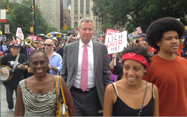 NYC Mayor-elect Bill de Blasio and family at a protest for the  closing of Long Island College Hospital Photo: wikimedia