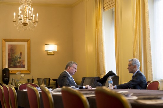 Mayor Bill de Blasio, left, meeting with Mayor Rahm Emanuel today in Washington. (Rob Bennett for the Office of Mayor Bill de Blasio)