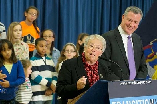 NYC Mayor Bill de Blasio (r) selects Carmen Farina (l) as chancellor of NYC schools
