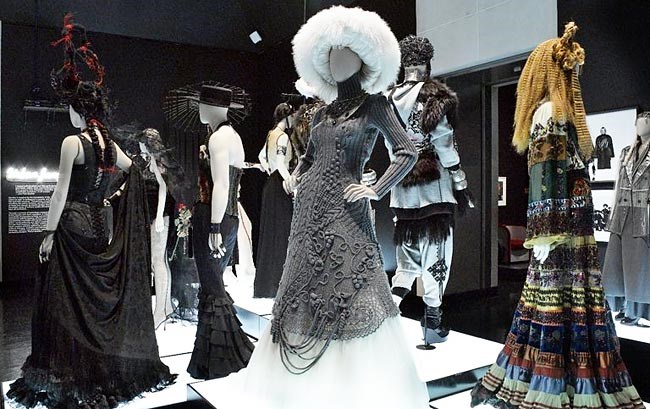 jean-paul-gaultier-brooklyn-museum_650