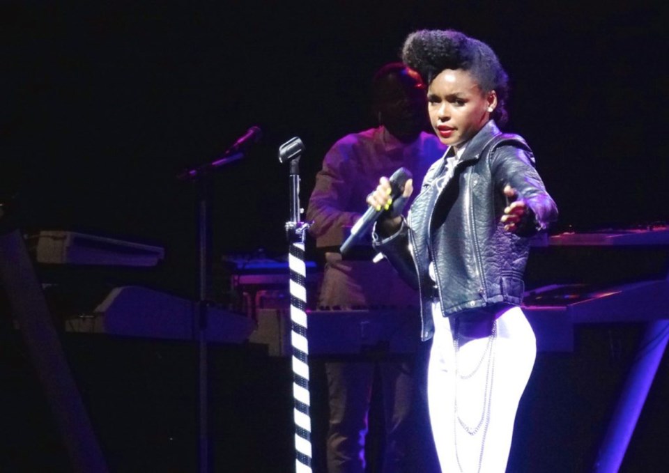 Janelle Monae Photo: Mali Djanite