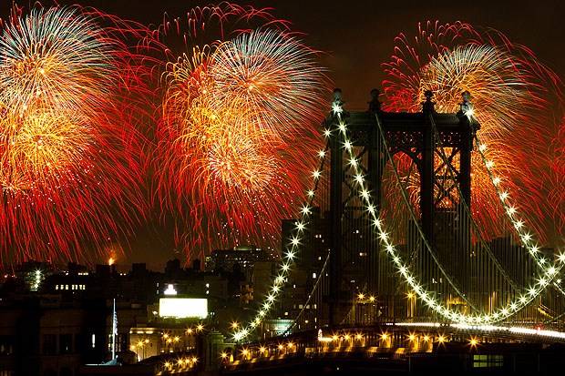 Macy&#039;s 4th of July fireworks 2010, New York City