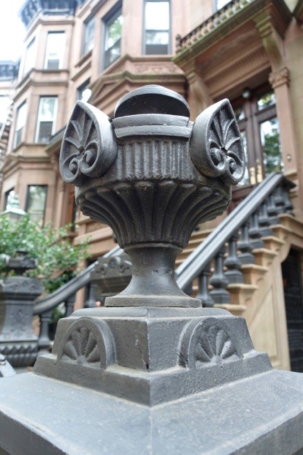 Iron 19th century balustrade and decorative 'urn' post. Photographer, Sotero Bernal