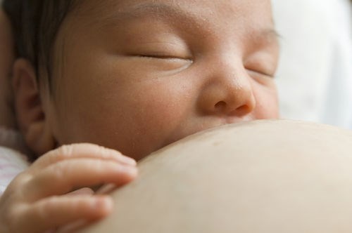 6 Common Breastfeeding Ailments &#038; How to Treat Them