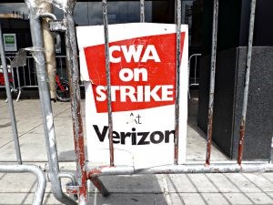 Verizon strike, Communication Workers of America, CWA, 395 Flatbush Ave Extension