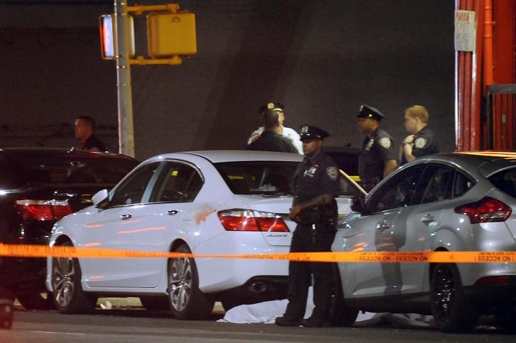 Off-duty NYPD cop shoots man dead after alleged road rage attack in Brooklyn