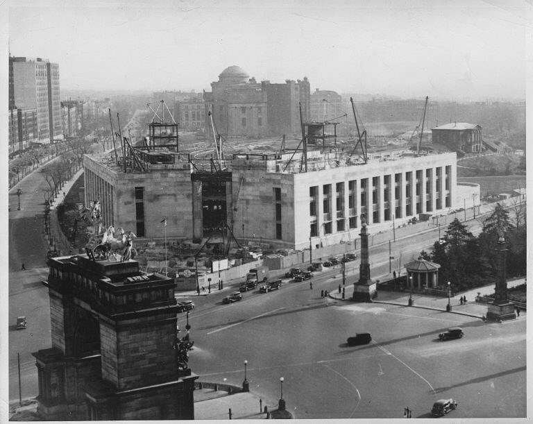 The Brooklyn Public Library during construction, 1941 Photo: brooklynology.org