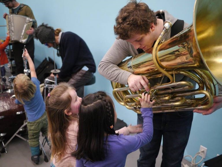 Brooklyn museum, International music, international culture, NYC melting pot, musical program for children, music workshops of kids, music workshops for children, Little Orchestra Society, BK Reader, Brooklyn Children's Museum, kids activities, children's events, events for kids,