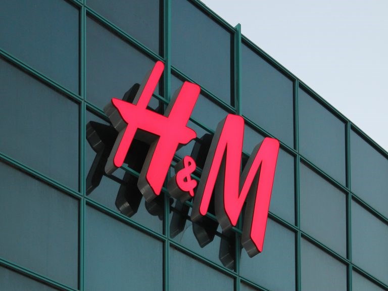 H&M, controversy, land grabbing, racism, coolest monkey in the jungle, editorial