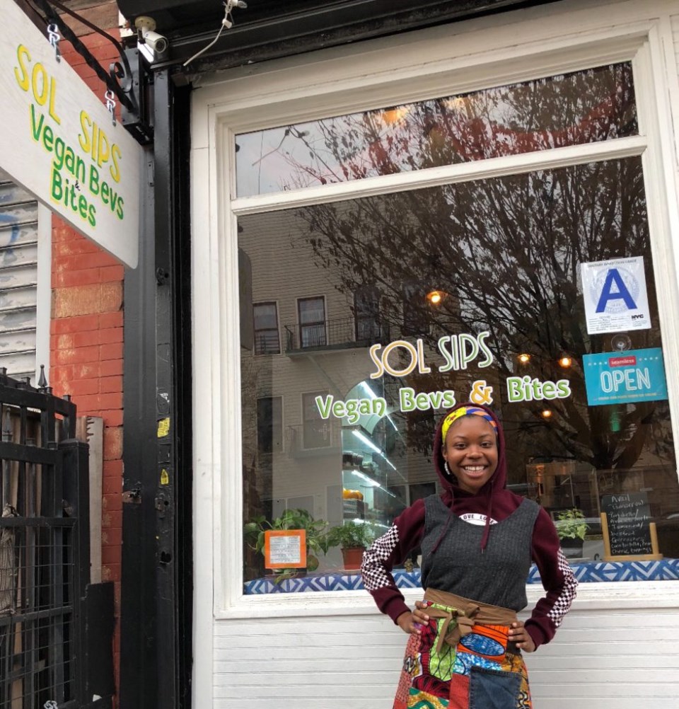 Vegan Food, BK Reader, Sol Sips, Francesca Chaney, Bushwick, erbal tea, caffeine-free herbal coffee, nut milks, juices, wraps, soups, omelettes, vegan bites, Bed-Stuy, sliding scale menu, plant-based food, vegan restaurant, East New York, Brownsville, farm-to-table,