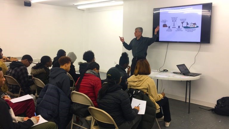 Solar Pioneer Bootcamp, BK Reader, Brownsville, Rebuilding Together NYC, Solarize Brownsville, Mawuli K. Hormeku, Nehemiah Economic Development Inc., NYC Solar Partnership, Brownsville Partnership,