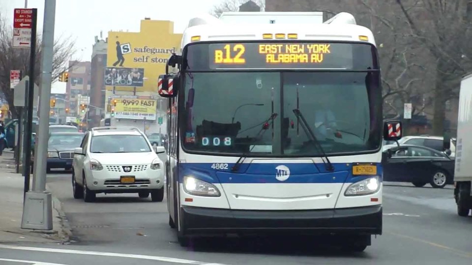 B12 Bus, BK Reader
