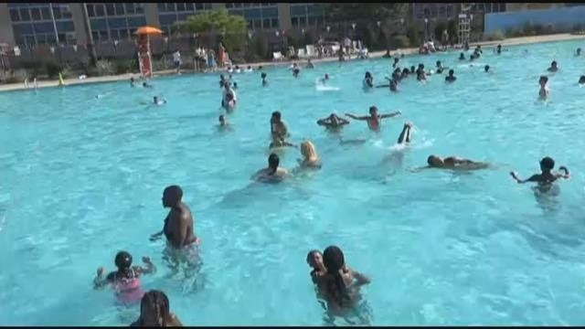 BK residents stay cool at Kosciuszko Pool in Bed-Stuy