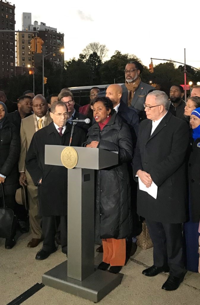 Comptroller Stringer, Minister Foy and local elected officials gathered in solidarity to the victims of Saturday's Pittsburg shooting.